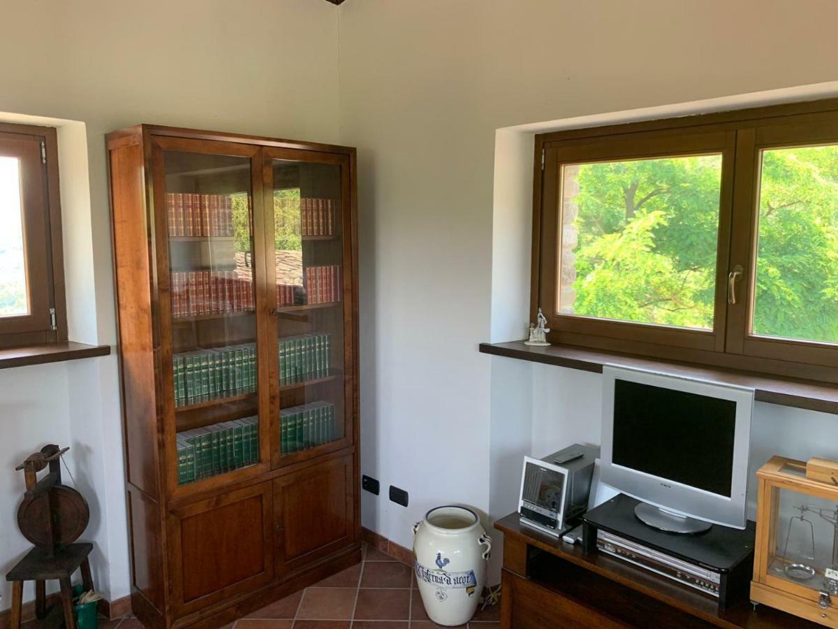 Borgo Scorza Villa Pietramogolana Luaran gambar