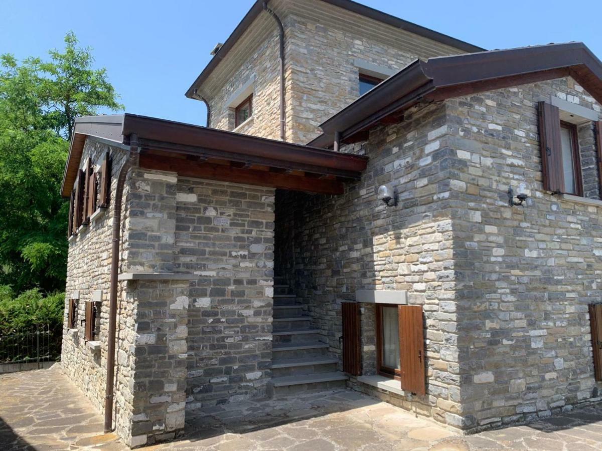 Borgo Scorza Villa Pietramogolana Luaran gambar